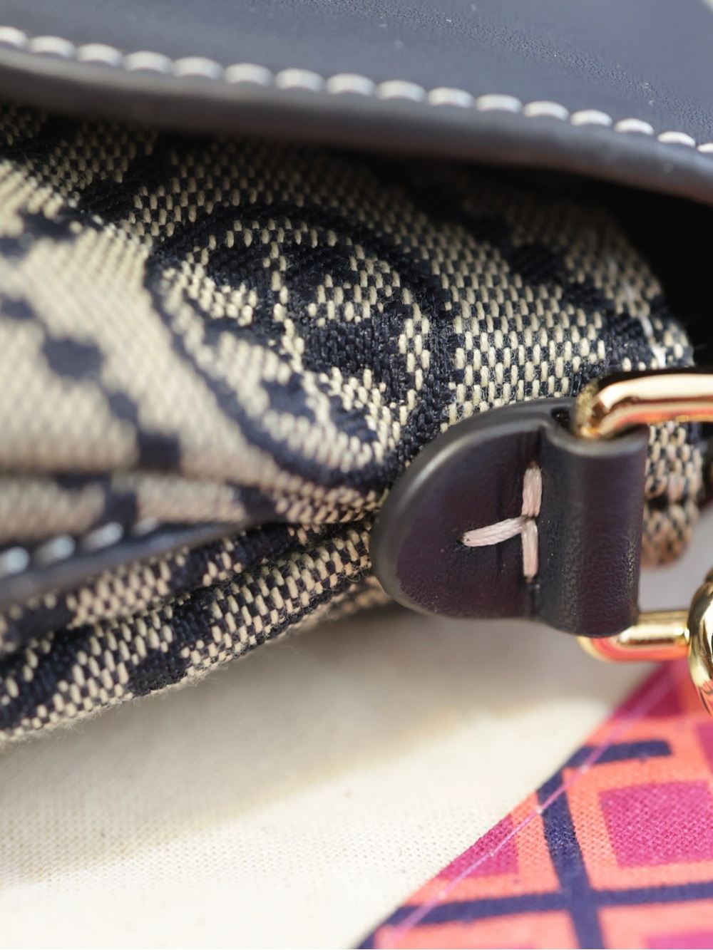 TORY BURCH T MONOGRAM SOFT SMALL SHOULDER BAG - Picture 8 of 12
